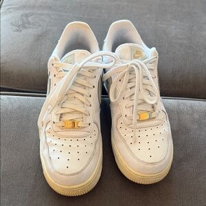 Nike White and Gold Casual Sneakers